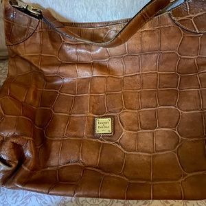 Dooney and bourke bag